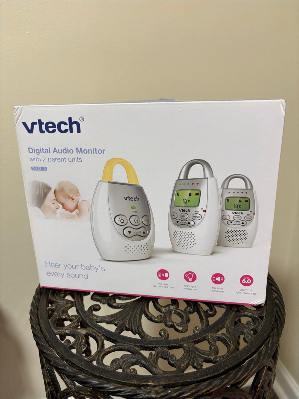 VTech White Digital Audio Baby Monitor with 2 Parent Units
